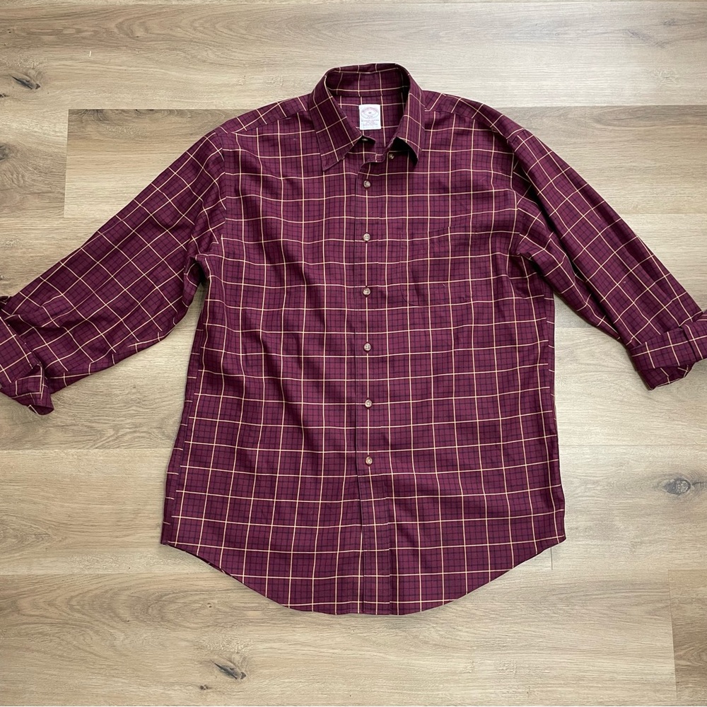 Brooks Brothers Burgundy & Yellow Plaid Button Down Shirt in Size Medium